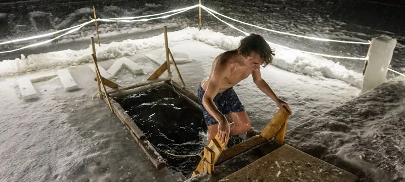 Баня и прорубь в Питере поход